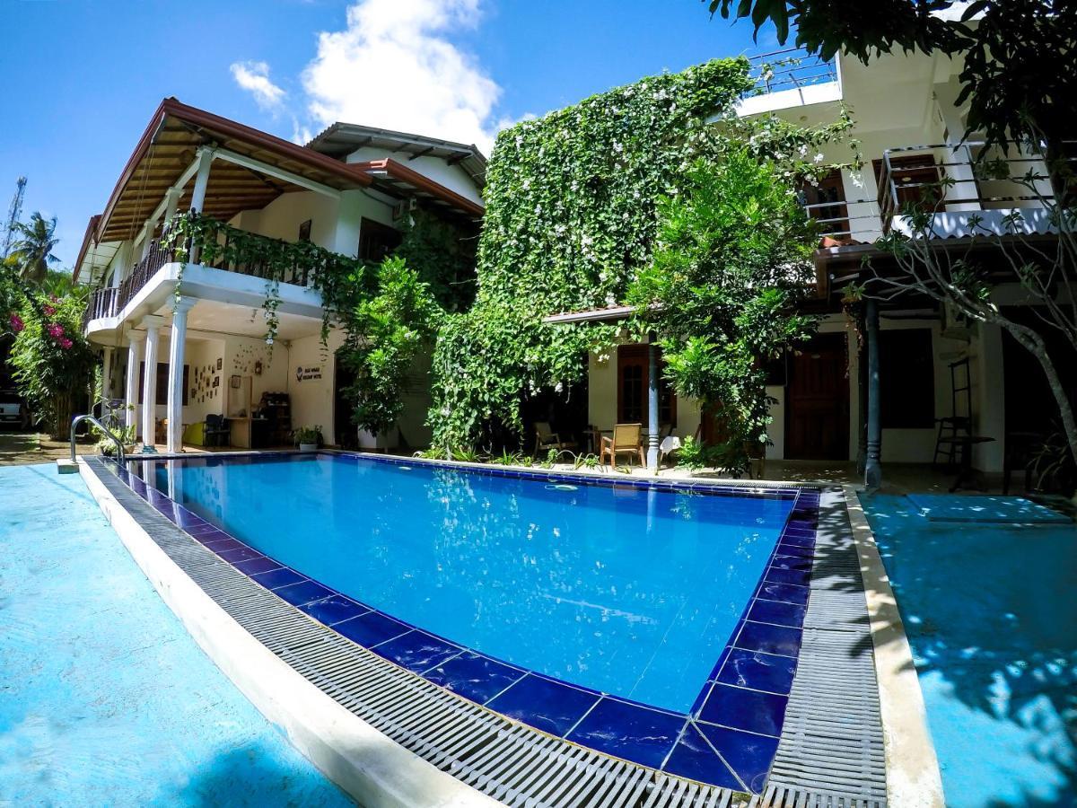 Mirissa Blue Whale Holiday Hotel Bagian luar foto