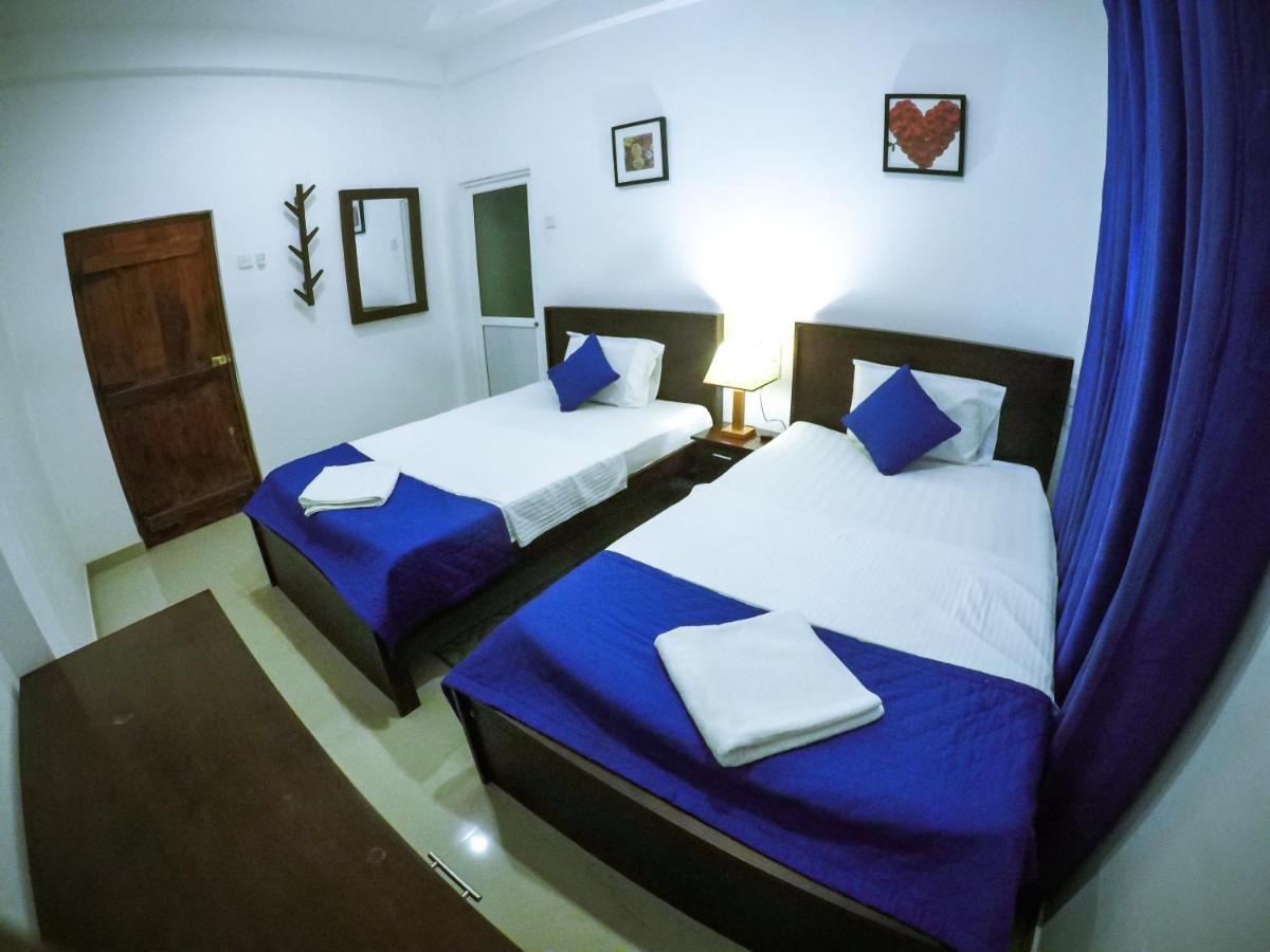 Mirissa Blue Whale Holiday Hotel Bagian luar foto