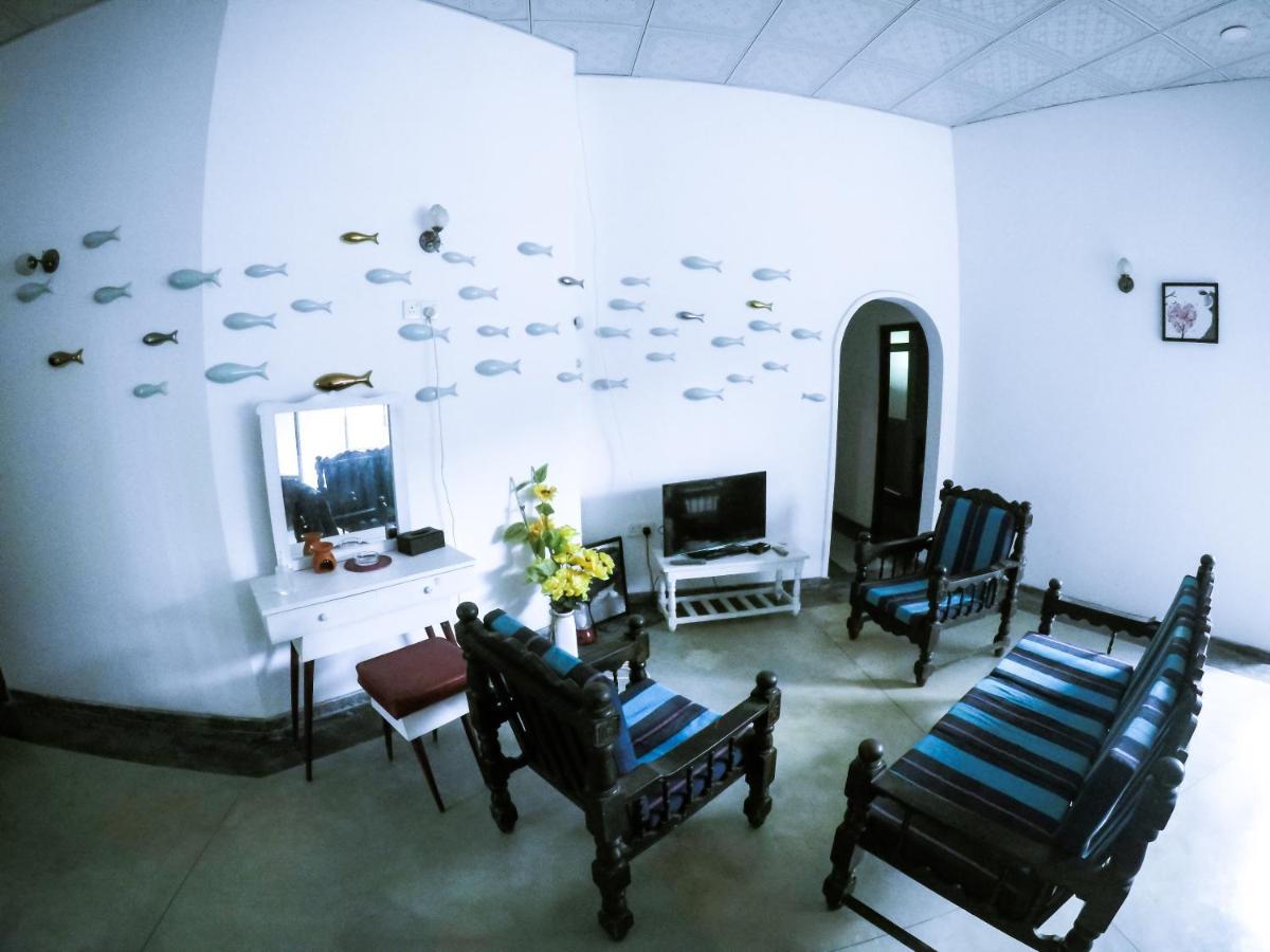 Mirissa Blue Whale Holiday Hotel Bagian luar foto