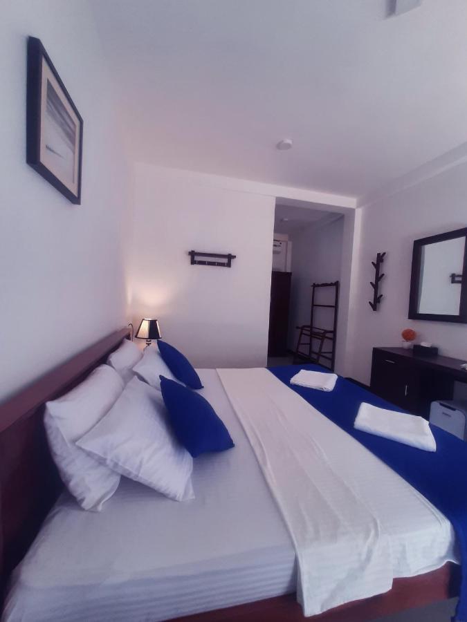 Mirissa Blue Whale Holiday Hotel Bagian luar foto